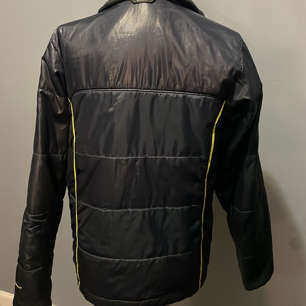 Columbia winter coat - Picture 2 of 9